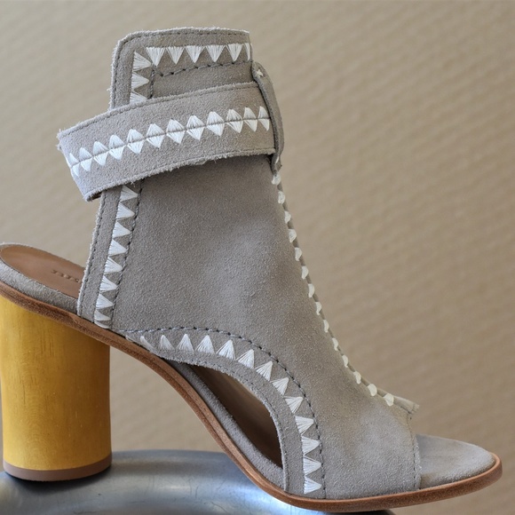 NEW! Anthropologie BERNARDO Harper Shooties Sandal - Picture 6 of 9